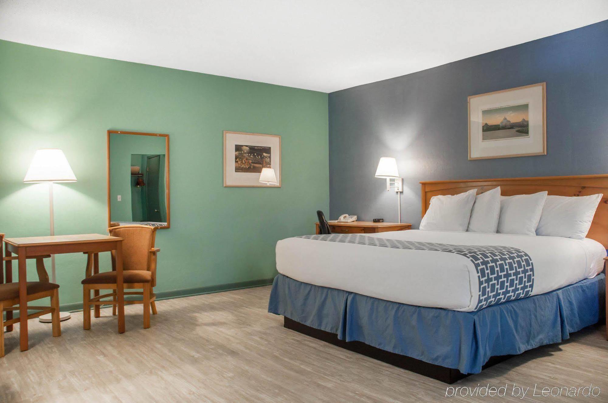Econo Lodge Buffalo South Blasdell Eksteriør bilde