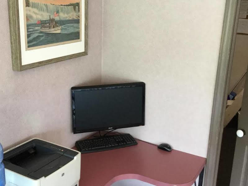 Econo Lodge Buffalo South Blasdell Eksteriør bilde